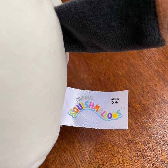 SQUISHMALLOWS  Cam the Calico Cat Winter Snowflake hat and scarf plush 8" - Picture 3 of 6